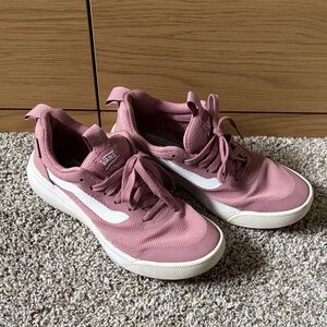 Vans Women's Mauve Sneakers